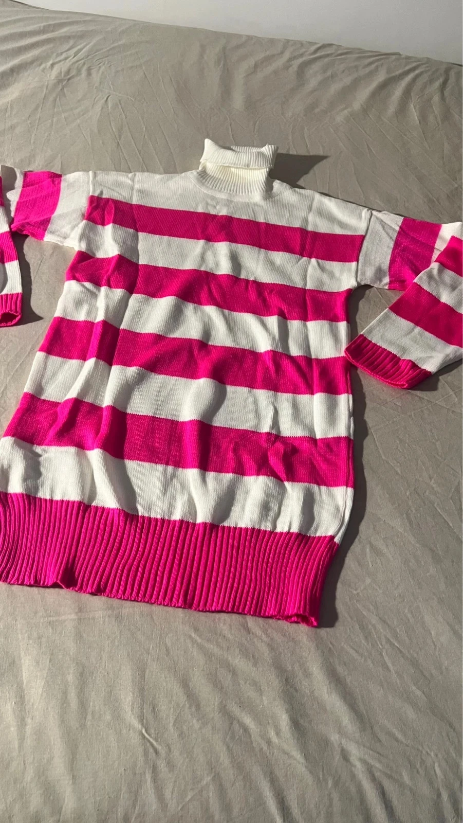 Pink & White Striped Turtleneck Sweater Soft & Cozy – photo 2